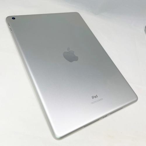 【中古：AB(良品)】Apple iPad （第8世代） Wi-Fi 32GB シルバー【2WAYスタイラスペン付属】 《納期約1－2週間》 - Image 3