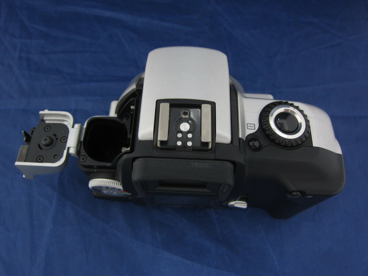 ����š� �����ʡ� ����Υ� EOS IX50 �ڥե���५����