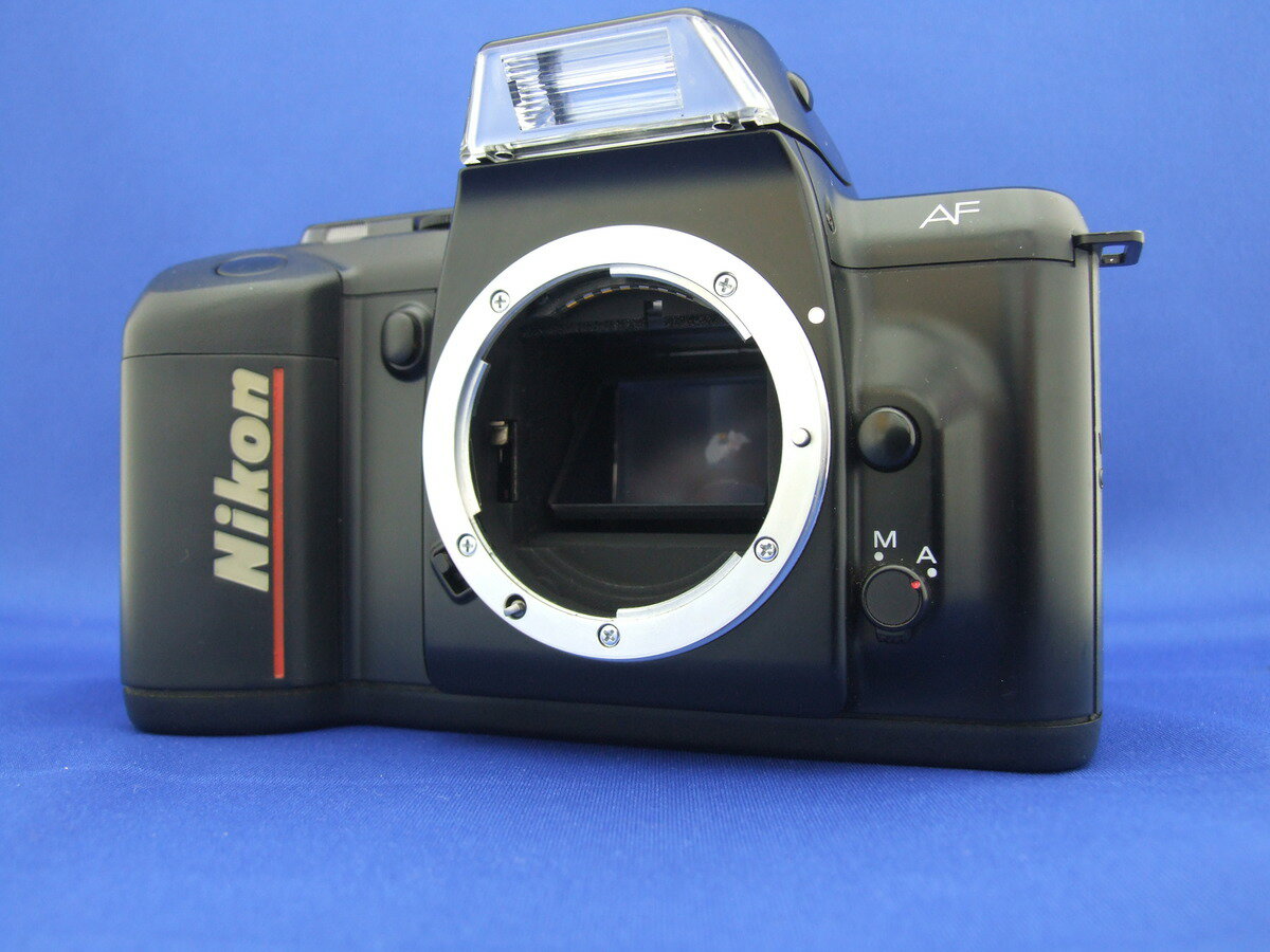 【中古】 【並品】 ニコン F-401QD ボディ 【フィルムカメラ】