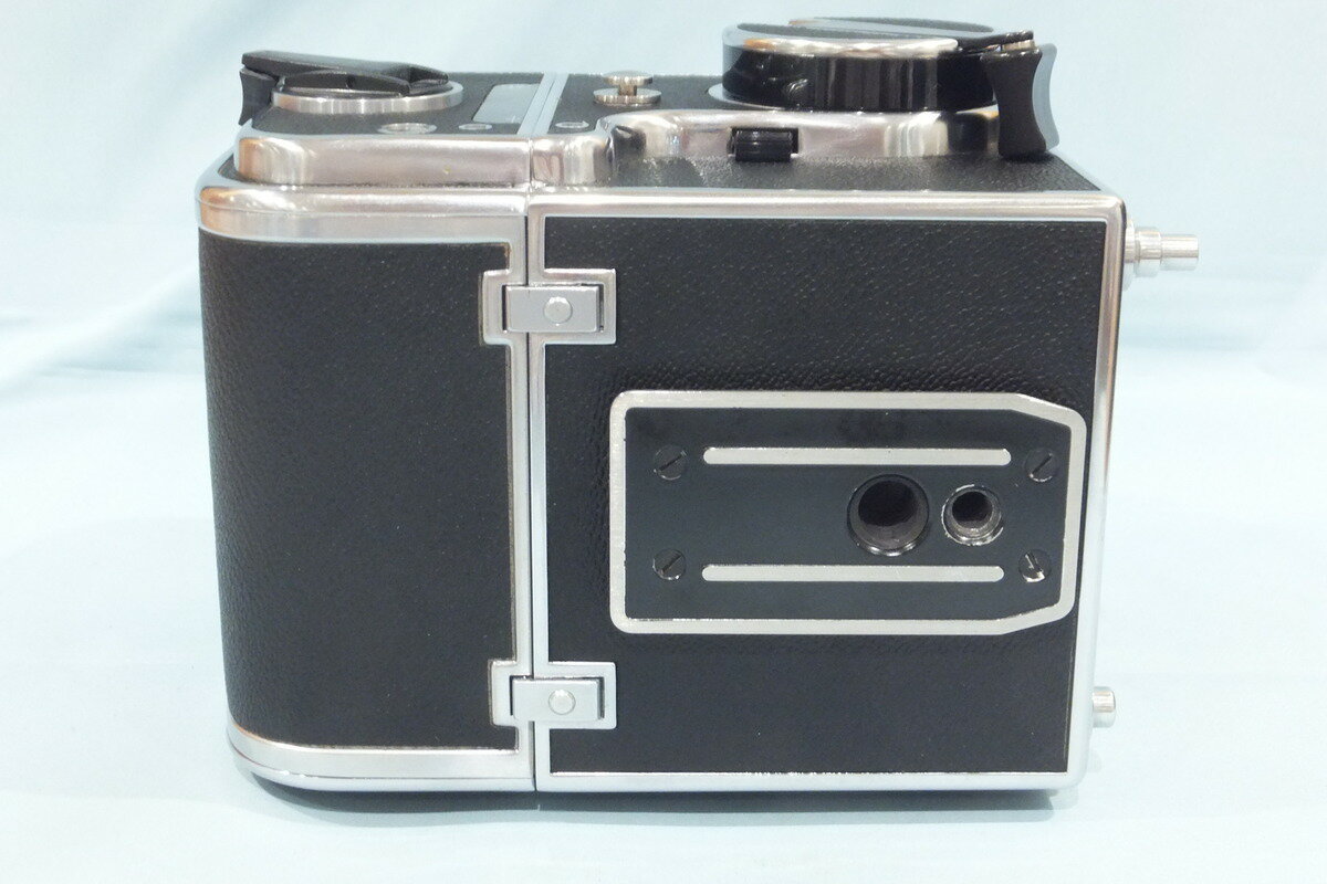 【中古】 【良品】 ハッセルブラッド 500C/M ボディ A12（旧）付 【フィルムカメラ】