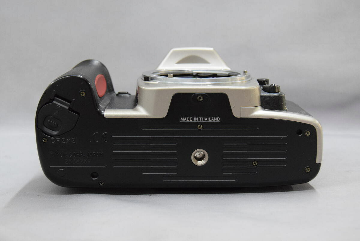 カメラのキタムラの【中古】 【難あり品】 ニコン U 【フィルムカメラ】｜アングル3
