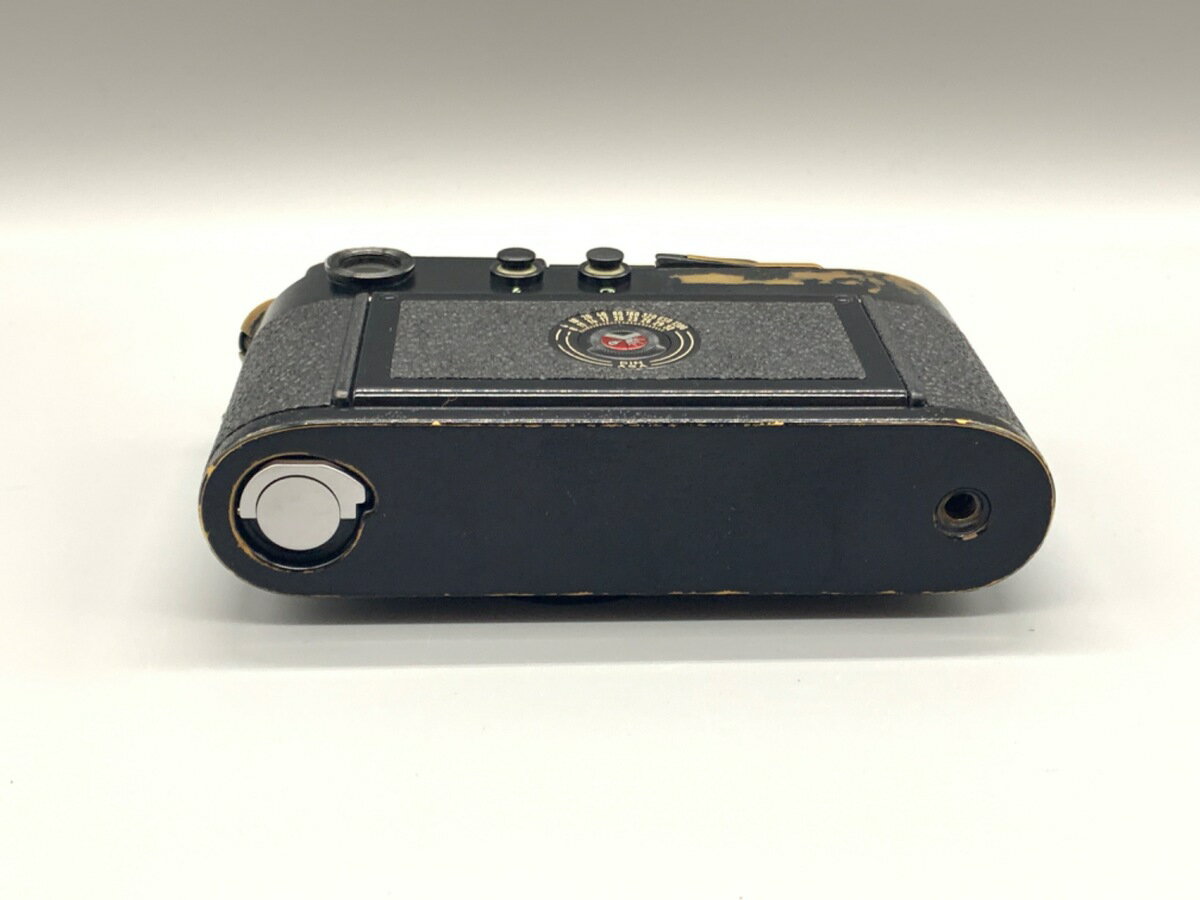 カメラのキタムラの【中古】 【並品】 ライカ M4 ボディ ブラックペイント (シリアルナンバー1181501-1182000) 【フィルムカメラ】｜アングル3
