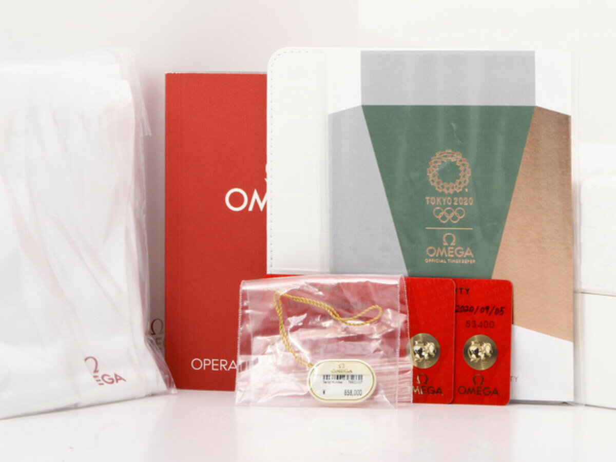 中古 美品 オメガ(OMEGA) スピードマスター シルバー 522.20.42.30.06.001 ステンレススティール 東京 emedama-11303960 カメラのキタムラ サンプル画像3