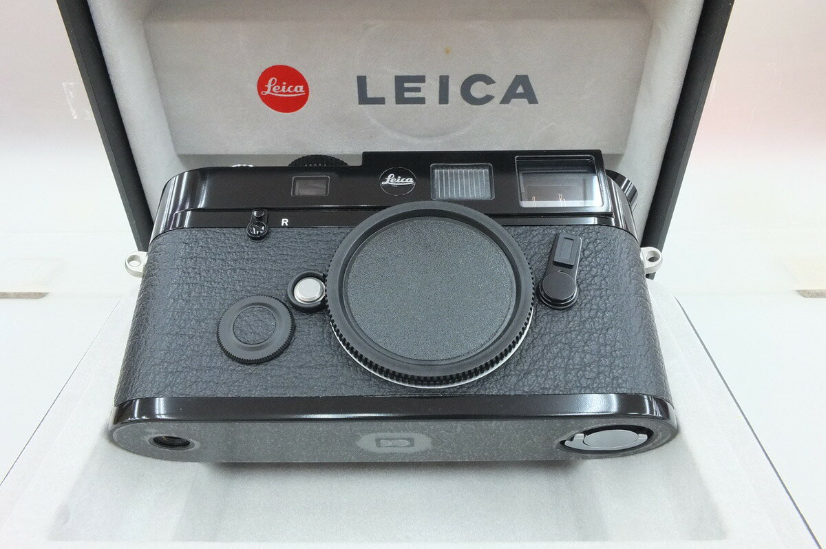 【中古】 【美品】 ライカ ライカ M6 TTL0.72 LHSA ブラックペイント 【フィルムカメラ】