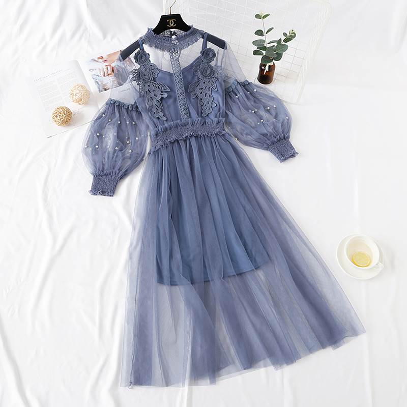 パフスリーブ ボリューム袖 ぽわん袖 ふわ袖 七分袖 ミドル丈 ミディアム丈 7分丈 ひざ下 夏 春 ブラウス レディース ワンピース