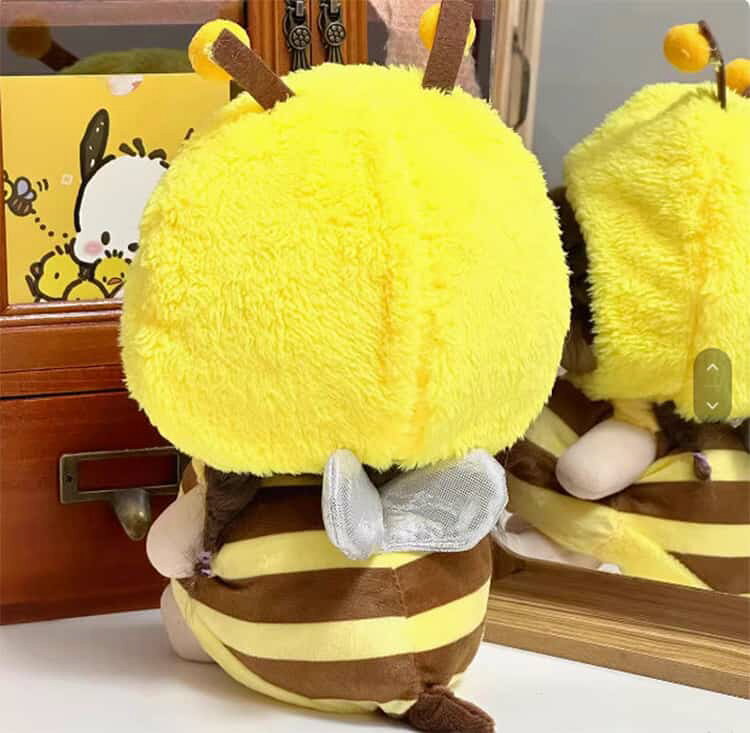 Eminenceのぬい服 20cm ミツバチぬいぐるみ 服 着ぐるみ 小さい ちび みつばち 蜂 帽子 ぬい活 コスチューム 着せ替え 洋服 おしゃれ 可愛い ぬい 人形 ぬいぐるみ用 衣装　服　推し活グッズ グッズ ぬい活　オタク オタ活 ヲタ活　ぬい服　コスプレ　衣装　仮装　【送料無料】｜アングル3