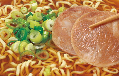 いいもん 楽天市場店 【本州送料無料】ニュータッチ チャーシューメン すっきり醤油味 101g×12個ヤマダイ北海道・四国・九州行きは追加送料220円かかります。2ケースまで同梱可能です。 画像2