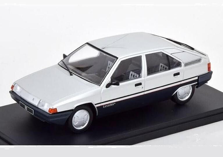 商品情報 商品の説明 主な仕様 WHITEBOX製ダイキャストモデルカー ドア開閉無し スケール：1/24 カラー：シルバー WHITEBOX シトロエン 1/24 CITROEN BX LEADER 1982 シルバー