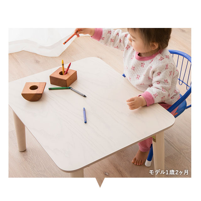 キッズテーブルに！折りたたみタイプで子供用にぴったりなミニテーブル 