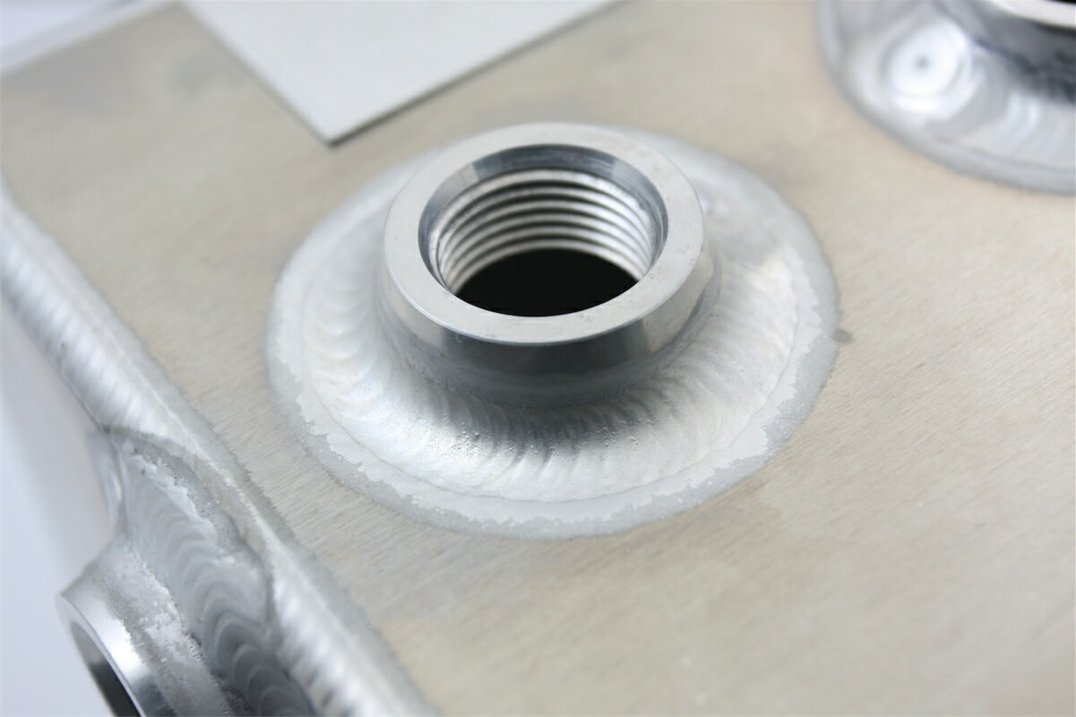 ���ѥ����ס� �ե塼���륿�󥯡� 2L���̥������ �����쥯�������� Surge Tank