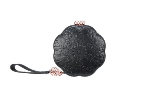 コスメデコルテ　エターナル ブルーム コレクション　ポーチのみ　2025クリスマスコフレ　ギフト　プレゼント　クリスマス　彼女　家族のサムネイル