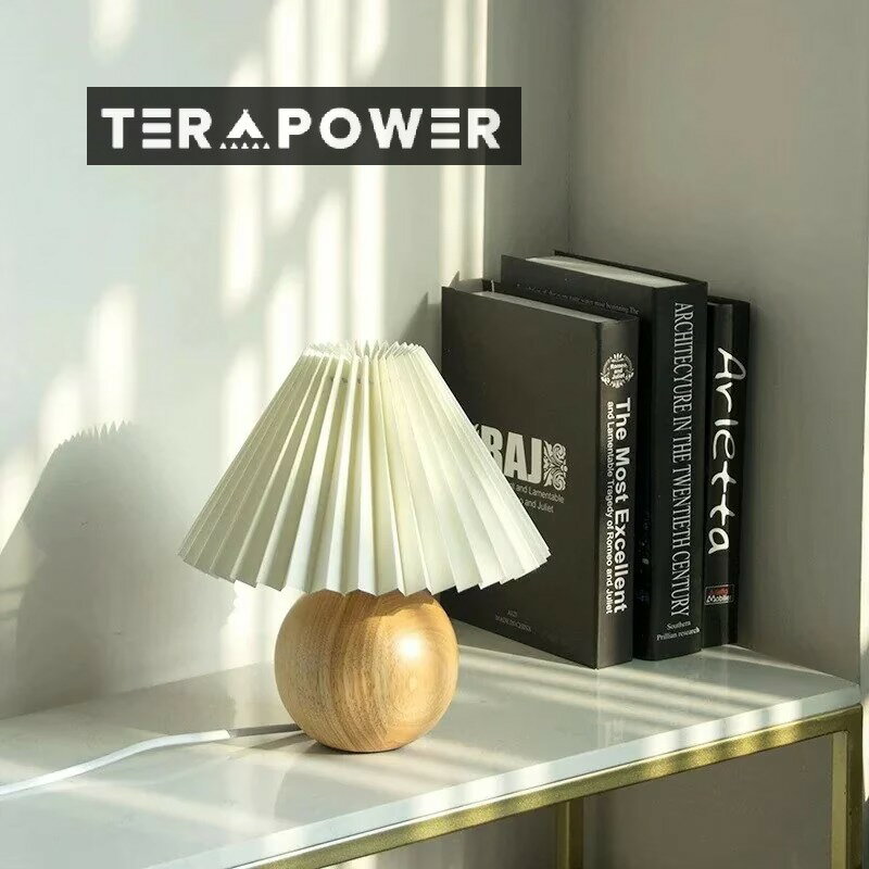 プリーツテーブルランプレトロガールハート無垢材ベッドベッドサイドベッドサイドホームステイデコレー..