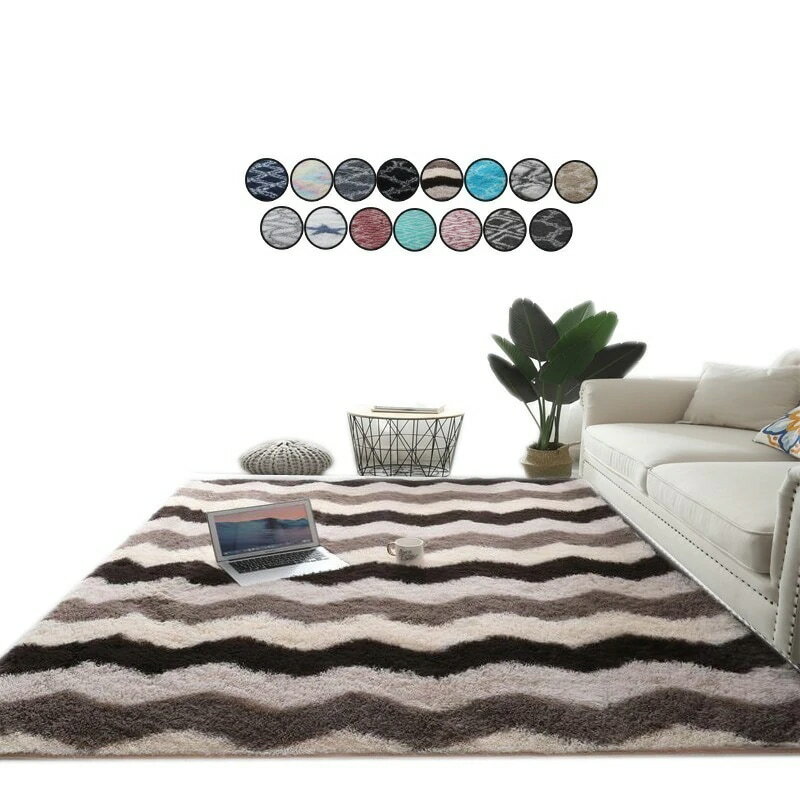 長いモダンなリビングのカーペット ふわふわの柔らかな装飾が施された寝室 160x230cm