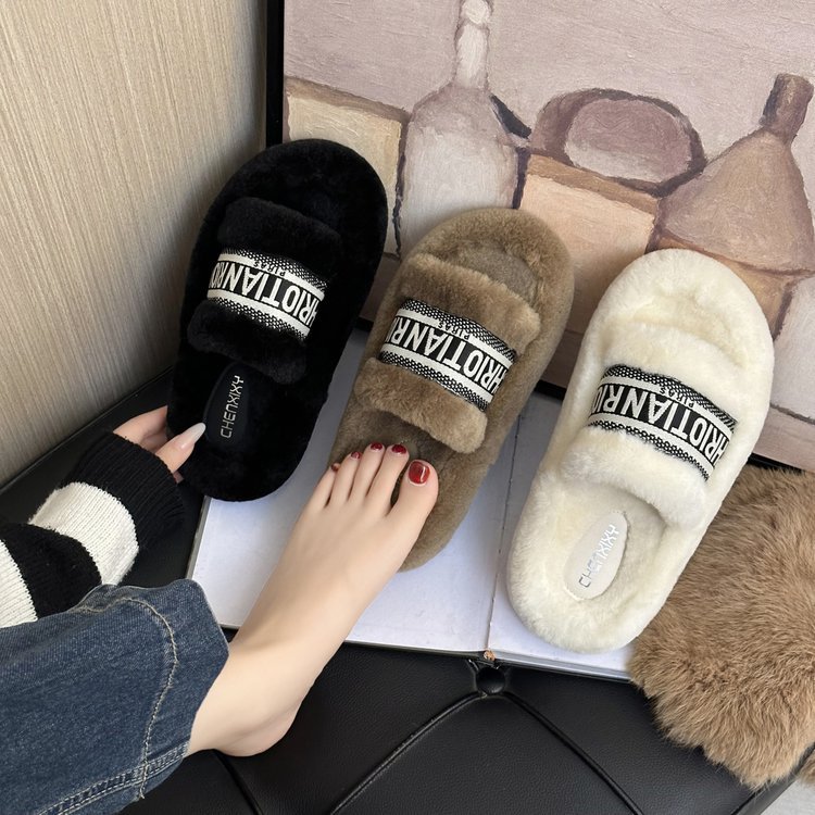 網紅厚底の毛スリッパ女性の外に秋冬の新しいファッション保温綿を着る