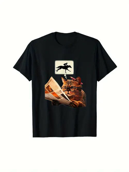 メガネをかけたオレンジ色の猫が新聞と走る鹿をじっと見ているファンタジックな黒Tシャツ。猫とファン..