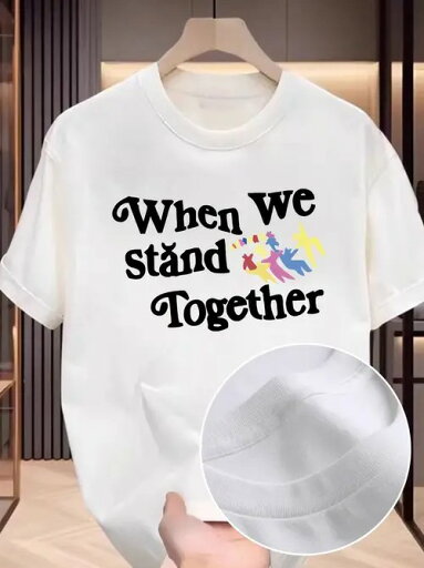 200gの白い半袖Tシャツには黒い文字とその横にカラフルなミニチュアがプリントされ、団結、シンプルさ、ポジティブなエネルギーといったポジティブなメッセージを伝えている。快適で通気性の良いコットン製。 200gの白い半袖Tシャツには黒い文字とその横にカラフルなミニチュアがプリントされ、団結、シンプルさ、ポジティブなエネルギーといったポジティブなメッセージを伝えている。快適で通気性の良いコットン製。