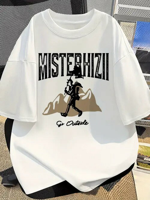 200gの白い半袖Tシャツに黒い文字と黒い人物のシルエット柄、その下に茶色の山脈柄。ピュアコットンを使用しているので、着心地がよく、通気性に優れています。