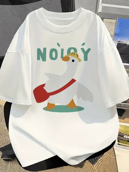 200gの白いTシャツには愛らしいアヒルのモチーフがプリントされ、アヒルは小さな黄色い帽子をかぶり、上に英字が書かれた赤いバッグを掛け、遊び心に溢れた楽しいスタイルになっている。(4)