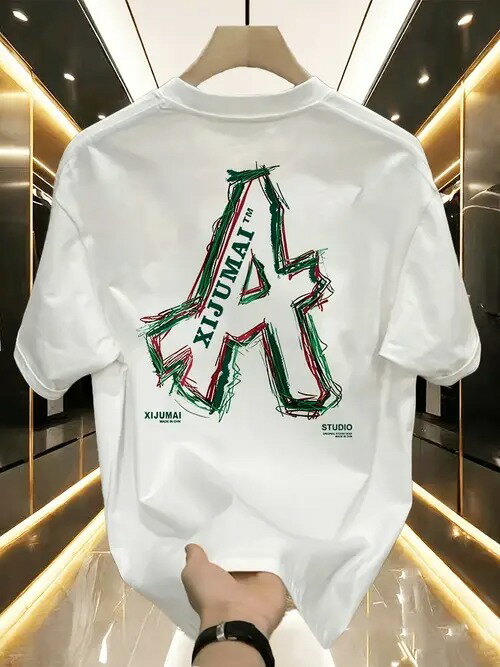 背中にカラフルなモノグラムをあしらった200gのホワイト半袖Tシャツ。