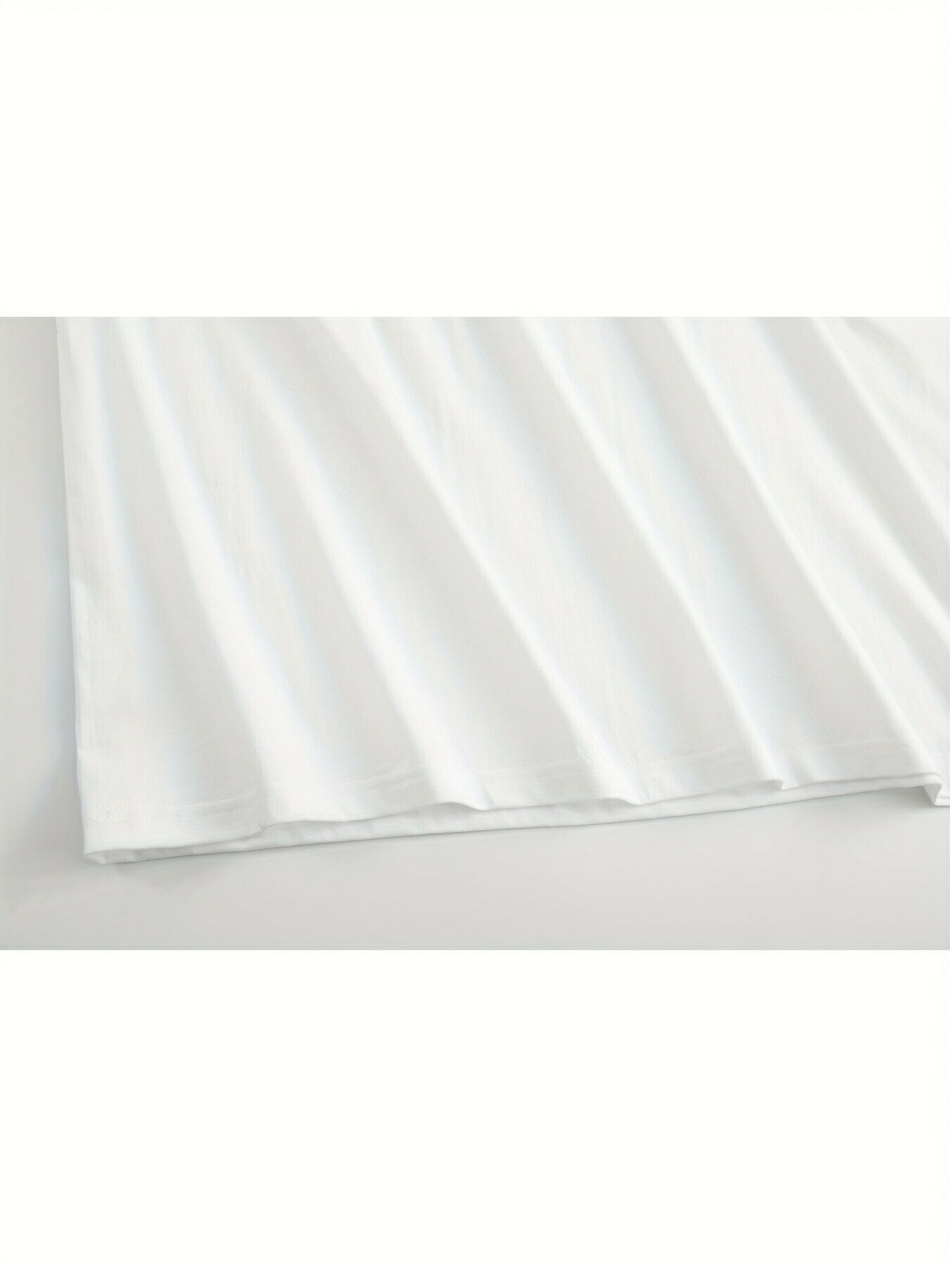 200gシンプルなデザインの黒い日本語文字が入ったホワイトTシャツ。同性デザイン、プリントTシャツ100%コットン、カジュアルで快適、カジュアルウェアやギフトに最適、半袖001