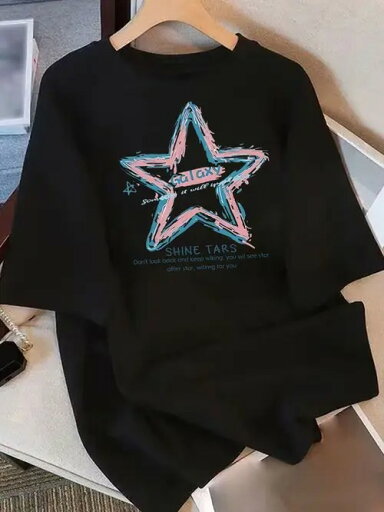 200gのパターンはピンクとブルーの五芒星、文字「SHINE TARS」と英語のフレーズです。ファッション、ストリート、箇性的な着こなしを求める人にぴったりです。 200gのパターンはピンクとブルーの五芒星、文字「SHINE TARS」と英語のフレーズです。ファッション、ストリート、箇性的な着こなしを求める人にぴったりです。