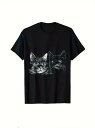 200gのコットン製Tシャツの前面には、くっきりとしたラインの黒地に、目を大きく見開いたキュートな表情のトラ柄と黒猫の2匹の線画がプリントされている。