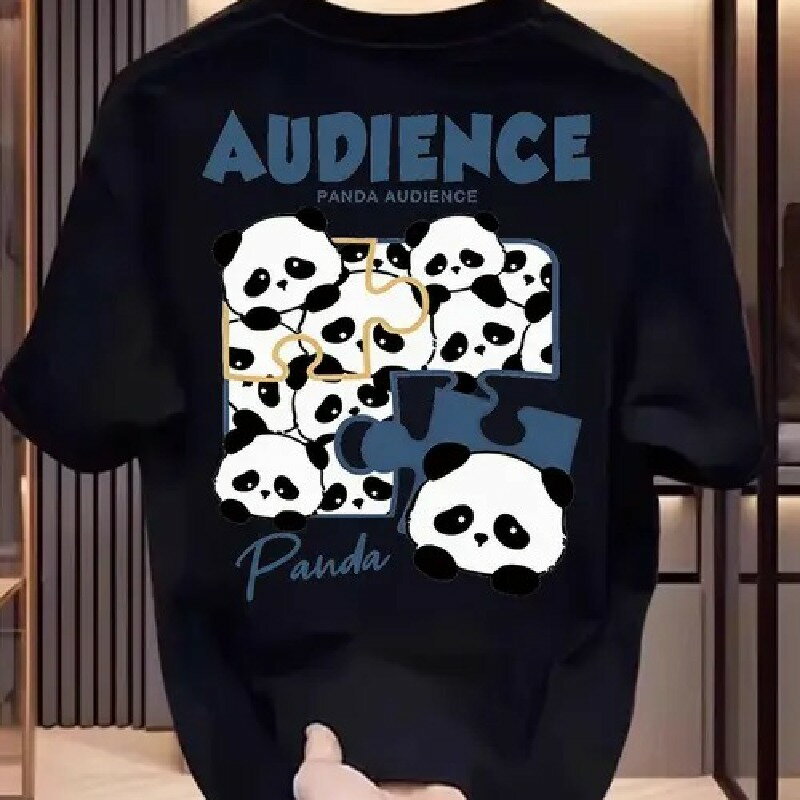200gではパンダのキャラクターがパズルの要素となっており、上部には「AUDIENCE」と「PANDA AUDIENCE」、下部には「PANDA」と書かれています。おそらくコットンで、快適で通気性があり、様々なスタイルに適した丸首のゆったりバージョンです