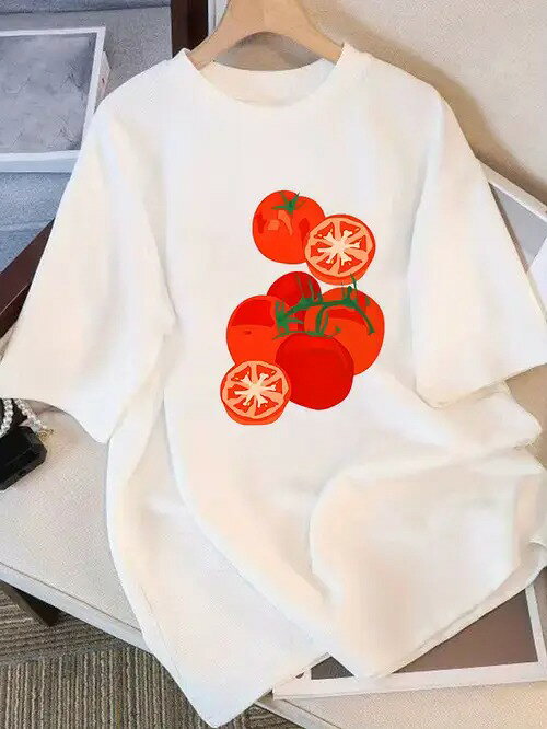 サマートマト200gです!さわやかなイラストプリントの白の半袖Tシャツは、この甘さのさじ加減たっぷりト..
