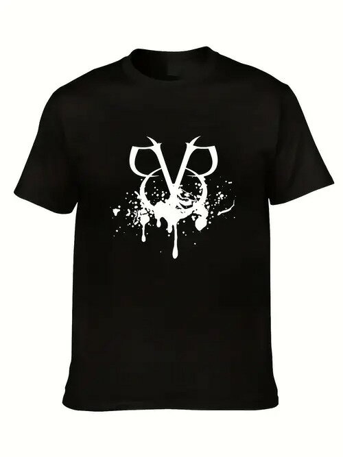 200gの黒の半袖Tシャツには、インクの飛沫効果で囲まれた「V」の文字を模した白い柄があしらわれ、ダークで個性的なトレンディ・スタイルを演出。全体的にキュートで楽しいスタイル。カジュアルなスタイルで、着心地がよく、通気性に優れ、ルーズフィット。