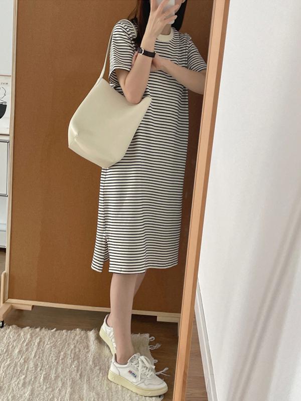 ワンピース ストライプ 膝下丈 半袖 綿100% ゆったりシルエット 直線的シルエット 着痩せ痩せ効果 カジュアル 春夏 普段使い city commute