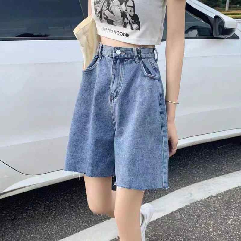 ・カテゴリ: カジュアルパンツ・主な素材: 綿100%・スタイル: ワイドパンツ、ゆったり・パンツ丈: ショートパンツ・ウエスト: ミドルウエスト・生地の厚さ: 普通・デザイン: ウォッシュド・カラー: ブルー・サイズ: S、M、L、XL、2XL、3XL、4XL、5XL・雰囲気: キレカジ、インス風・性別: レディース