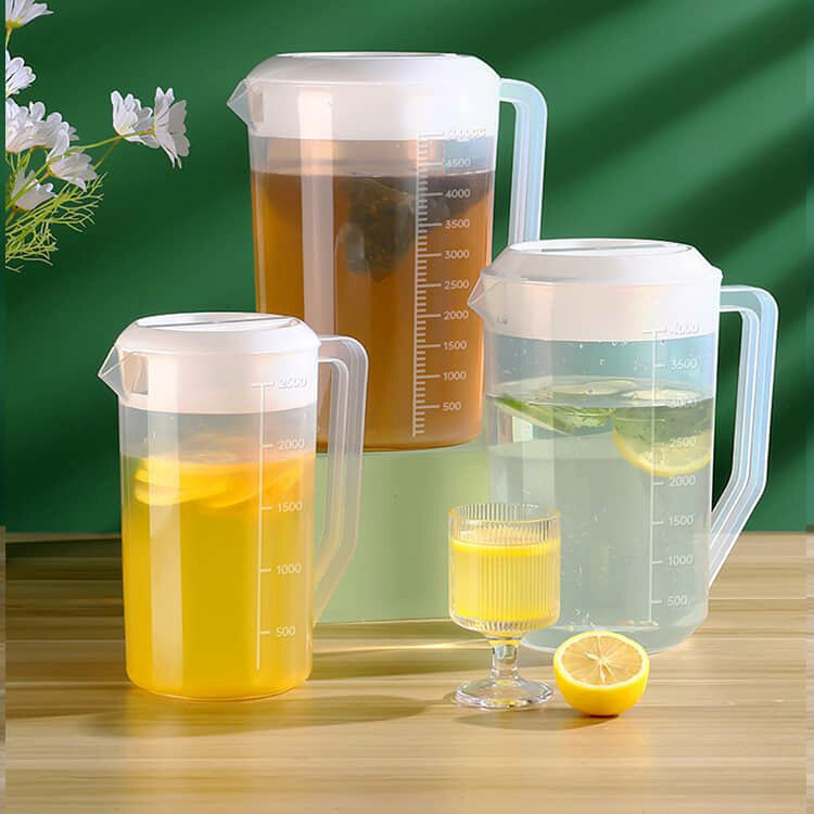 codabianca 楽天市場店の冷水筒 大容量 2L 2.5L 3L 4L 5L 耐熱 ピッチャー 目盛り付き プラスチック 冷水ポット ドリンクサーバー 麦茶ポット 冷茶ポット ジュースピッチャー ミルクティーポット カフェ用 透明 取っ手付き 蓋付き 広口 軽量 家庭用 業務用 飲食店 カフェ｜アングル3