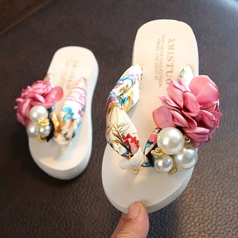 女の子 サンダル キッズ ビーチサンダル 子供 夏用 軽い 花付き 可愛い 子供シュー...