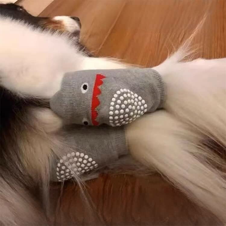 エネライフのレッグカバー 大型犬 滑り止め付きでズレにくい 伸縮性 肘当て 滑り止め付き 保護カバー 傷舐め・擦れ防止 通気性 犬用肘サポーター アニマル柄 5足セット 関節保護 ペット用品 傷舐め防止 通気性｜アングル3