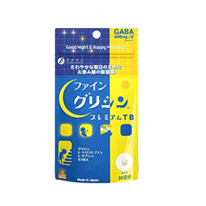 商品説明 機能性関与成分：GABA ◆本品はグリシンを主成分に、GABA、L-トリプトファン、L-テアニンを配合した栄養補助食品です。 ◆あなたのさわやかな毎日をサポートします。 ◆4種の休息アミノ酸を配合。アミノ酸は、タンパク質をつくる成分です。 ◆社会で頑張るあなたを応援します。 原材料名 マルチトール(国内製造)、γ-アミノ酪酸(GABA)／グリシン、結晶セルロース、ショ糖脂肪酸エステル、L-トリプトファン、L-テアニン、ヒドロキシプロピルセルロース、ステアリン酸Ca、微粒二酸化ケイ素、V.B2 内容量&nbsp; &nbsp;内容量：27g(300mg*90粒) 栄養成分 3～6粒(0.9～1.8g)あたりエネルギー：3.8～7.6kcal、たんぱく質：0.47～0.95g、脂質：0.04～0.08g、炭水化物：0.38～0.76g、食塩相当量：0gグリシン：225～450mg、γ-アミノ酪酸(GABA)：200～400mg、L-トリプトファン：25～50mg、L-テアニン：25～50mg 摂取上の注意 本品は、多量摂取により、疾病が治癒したり、より健康が増進するものではありません。 1日の摂取目安量を守ってください。 摂取方法 栄養補助食品として1日3-6粒を目安に水または、ぬるま湯でお召し上がりください。 ご注意 保存上の注意 ・開封後はお早めにお召し上がりください。・体質に合わないと思われる時は、お召し上がりの量を減らすか、または止めてください。・一度に目安を超えて大量に摂取することはお止めください。・本品の製造工場では、乳成分・卵・小麦・えび・かにを含む製品を製造しています。・製造ロットにより、錠剤の色やにおいに多少の変化がありますが、品質上、問題はありません。・食生活は、主食、主菜、副菜を基本に、食事のバランスを。 区分 日本製・栄養補助食品/サプリメント 販売会社 ファイン グリシンGABAプレミアムに関する詳細なお問合せは下記までお願いします 株式会社ファイン 電話番号：0120-056-356 広告文責 株式会社エナジー 電話番号：0242-85-7380