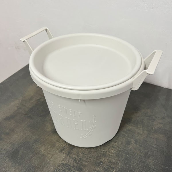 ����ѡ�����������ƥ�30����ľ��30cm�ˤȥץ졼�ȡʥۥ磻�ȡˤ������ڤΥ��å�