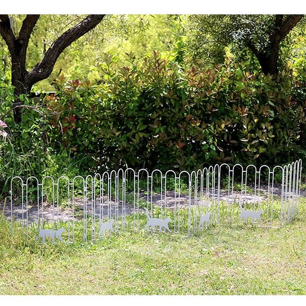 [送料無料]折り畳めるアイアンフェンス（猫3連）2枚組ホワイト（1枚の幅122.5cm、高さ40cm）（NK120-2P-WHT）