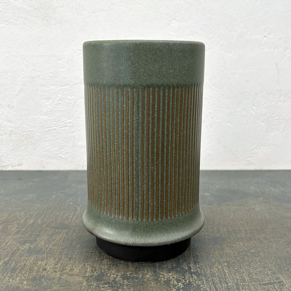 ミネルバ：トール緑（直径約13cm・高さ21.5cm）