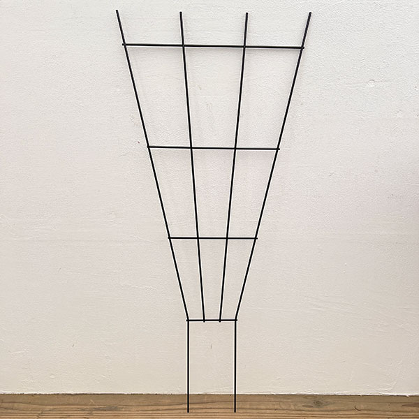 トレリス（Panya社）7481ブラック（幅38cm、高さ91.5cm）