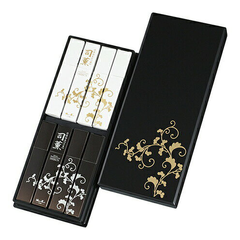 司薫　進物　二種香(白檀・沈香)8箱入 65031【厄除け お線香 煙の少ない 神秘 気品 開運 お彼岸 彼岸 ひがん 日本香堂 贈答 ローソク セット 仏壇 仏具 家族 お盆 盆 おぼん】お線香 贈答用 送料無料