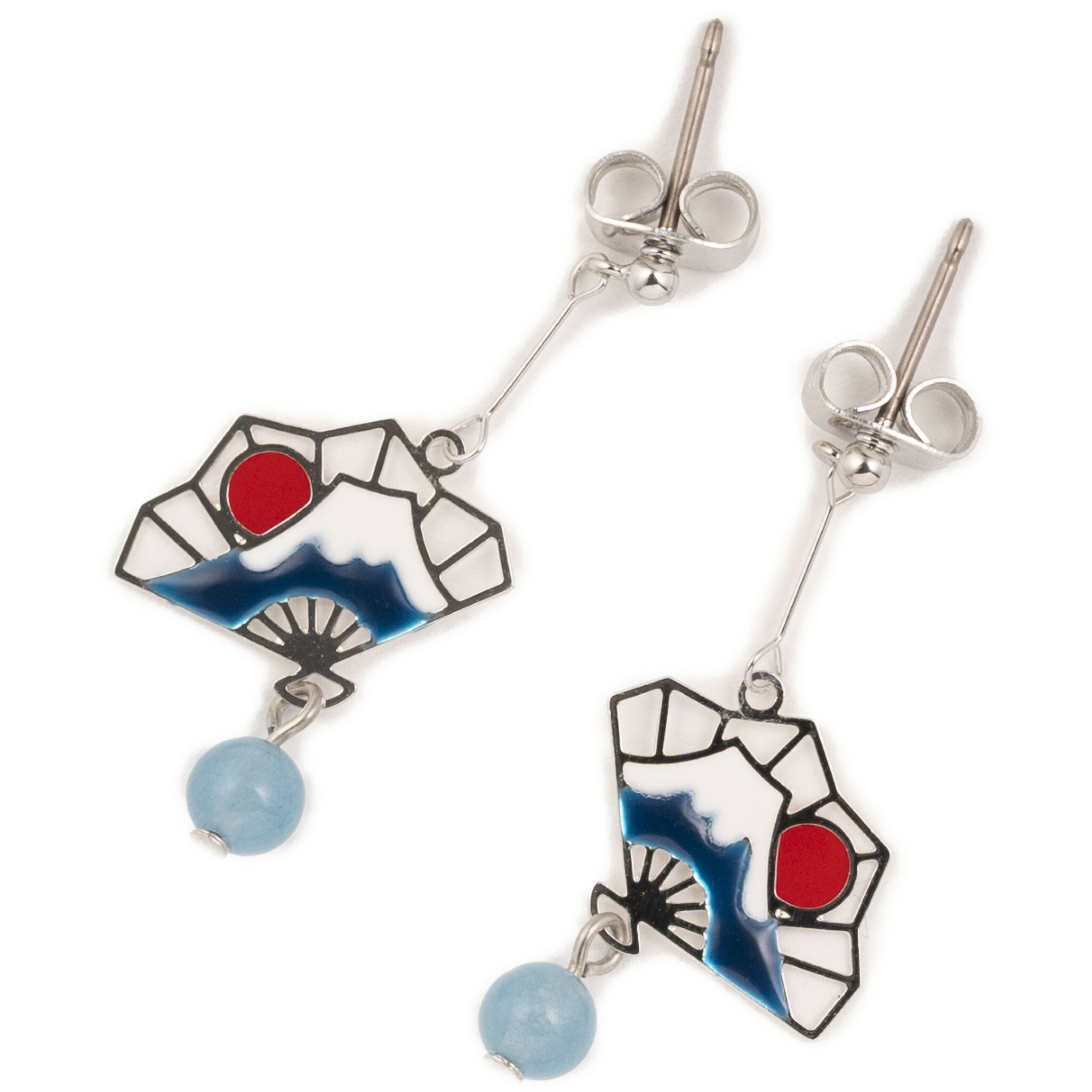 富士扇子とビーズのアクセントで和風の美しさを演出する ピアス チタンポスト ニッケルフリー 31mm 耳元で華やかさを演出しオシャレを楽しむことができる 和装にはもちろん お洋服に合わせても 日本製 2色からお選びいただけます