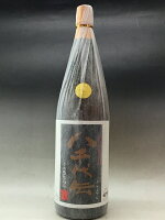 【特約店限定】八千代伝　黒　25度　1800ml 八千代伝酒造　鹿児島　芋焼酎