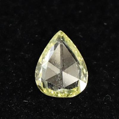 天然非処理 イエローダイヤモンド ローズカット ルース 0.65ct