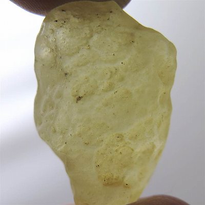 リビアンデザートグラス 原石 6.3g