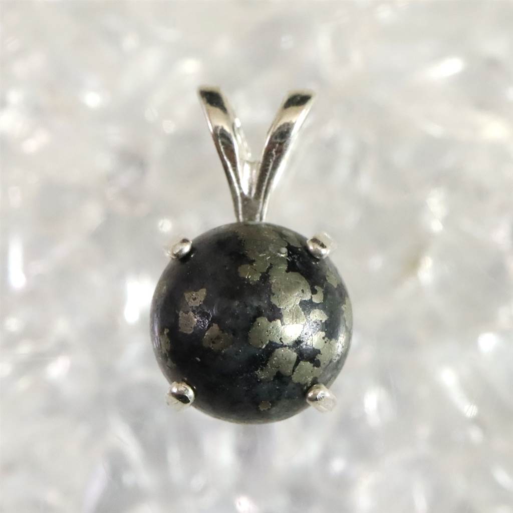 H&E社　ヒーラーズゴールド 8mmラウンド ペンダントトップ 証明書付 0.94g