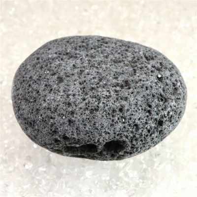 富士溶岩石 玄武岩 タンブル ディレクトリーカード付 225g