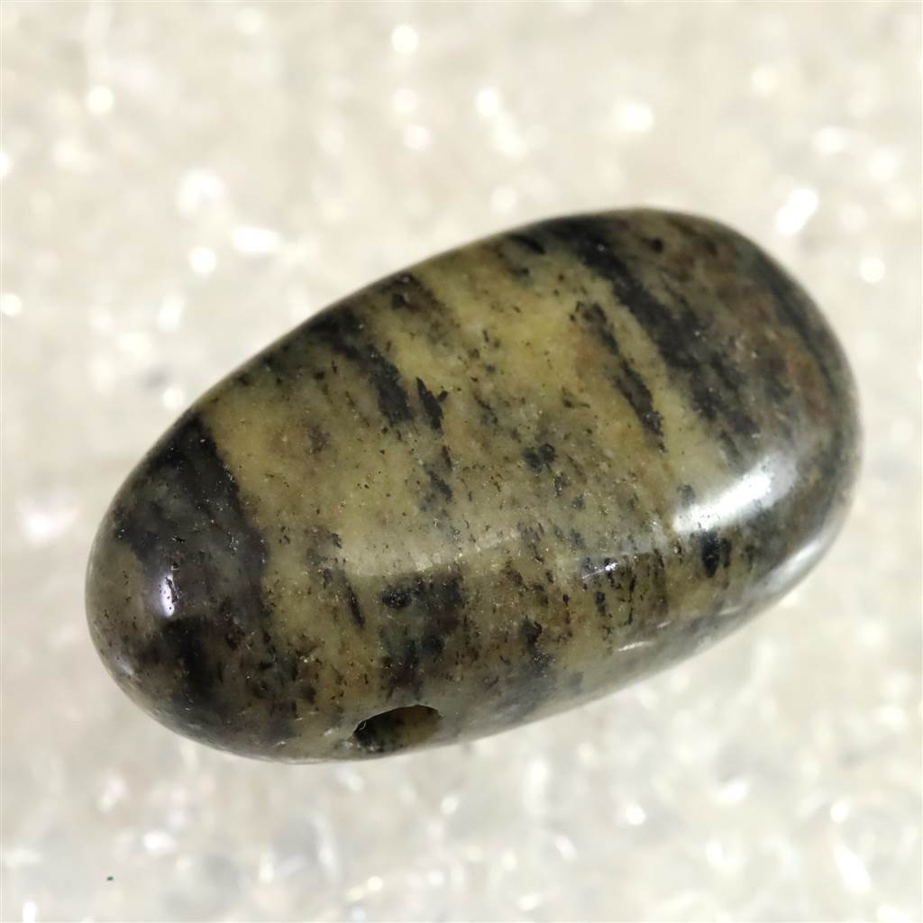 ノルウェー産 フェナカイト 33mmタンブル ペンダントトップ 12.6g