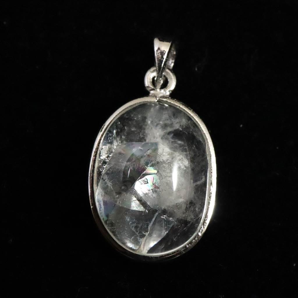 クリスタルインクリスタル　14mmオーバル　ペンダントトップ 2.04g