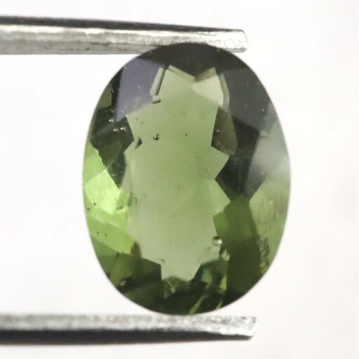 モルダバイト AAA 9.4mmオーバル ファセットカット ルース 1.76ct モルダバイト AAA 9.4mmオーバル ファセットカット ルース 1.76ct