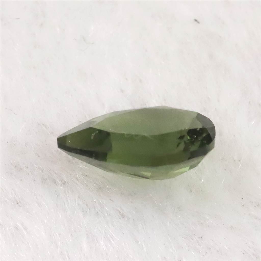 モルダバイト AAA 10.1mmペアシェイプ カット ルース 1.59ct